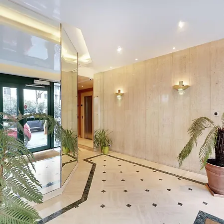 Apartment Boulevard Flandrin Rue De La Pompe- Bail Mobility *